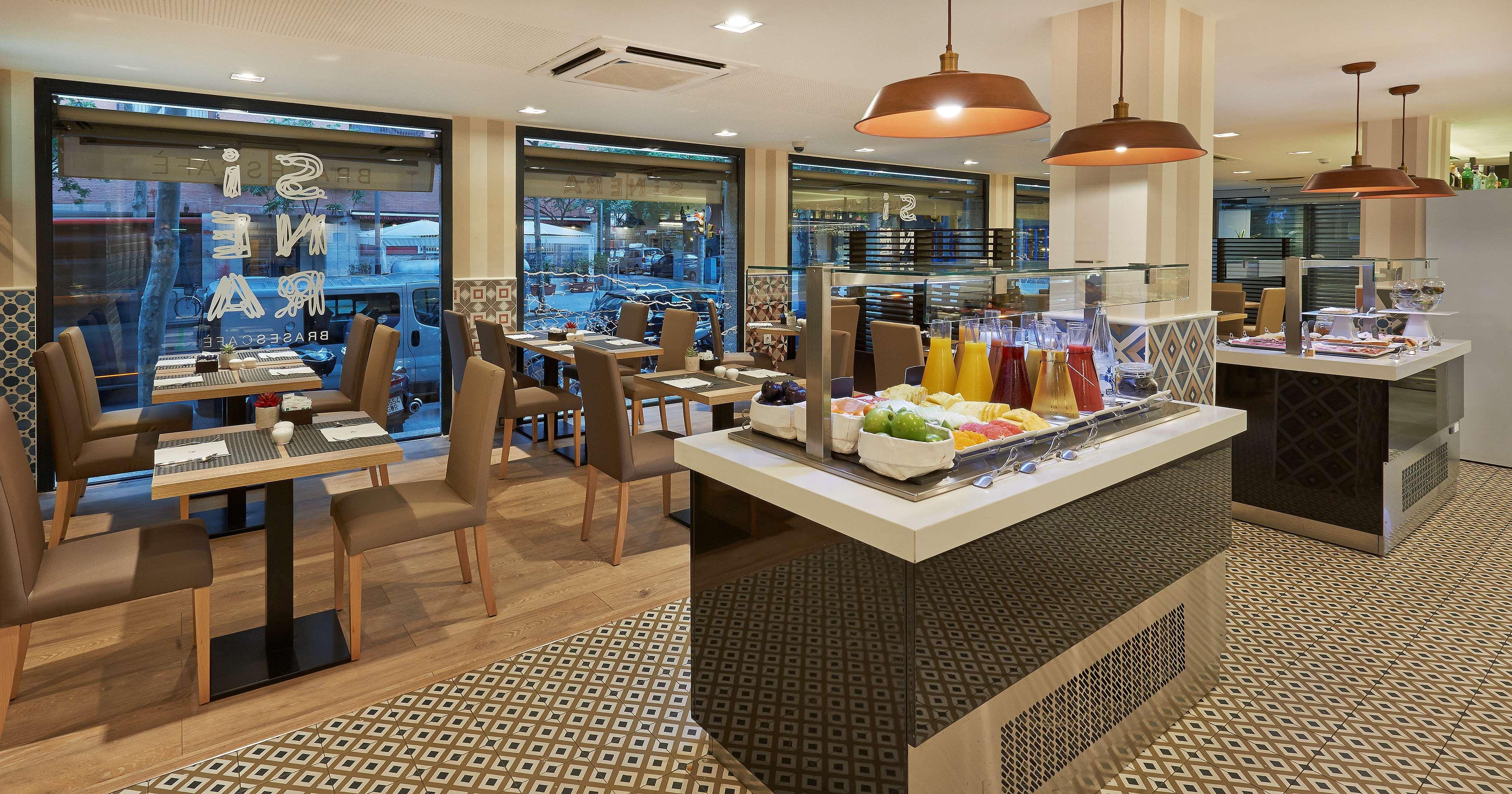 Nh Barcelona Les Corts Hotel Exterior photo